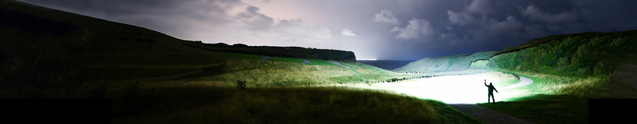 index_2560X500