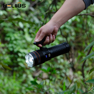Helius D11 5000 Lumens Zoomable Flashlight.jpg