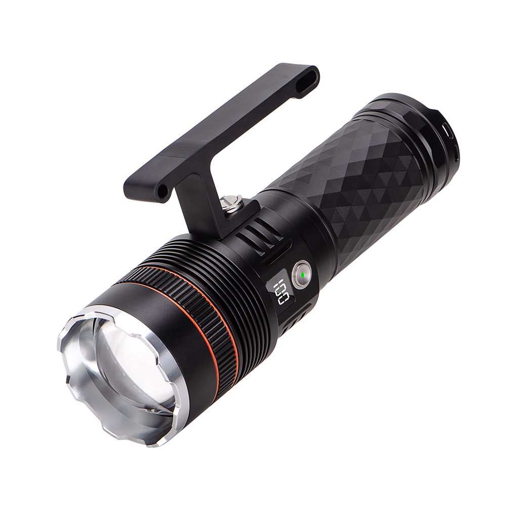 Helius D11 5000 Lumens Zoomable Flashlight